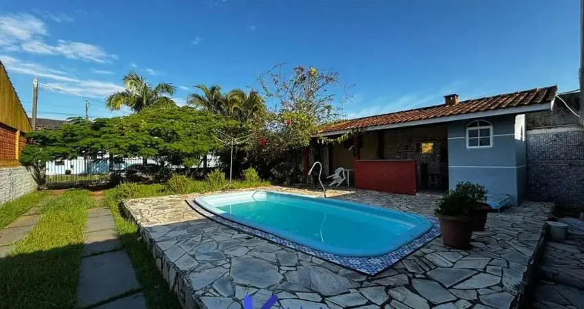 Casa com 3 quartos à venda na Rua Corais, Shangri-lá, Pontal do Paraná