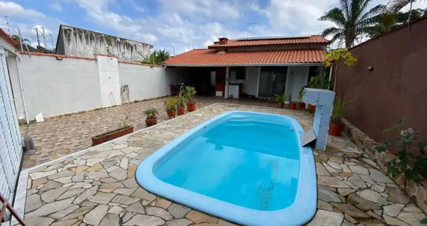 Casa para Venda em Itanhaém, Jardim das Palmeiras, 3 dormitórios, 1 suíte, 1 banheiro, 2 vagas