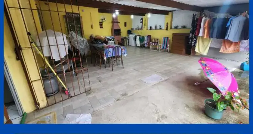 Casa para Venda em Itanhaém, Regina, 2 dormitórios, 1 suíte, 1 banheiro, 5 vagas