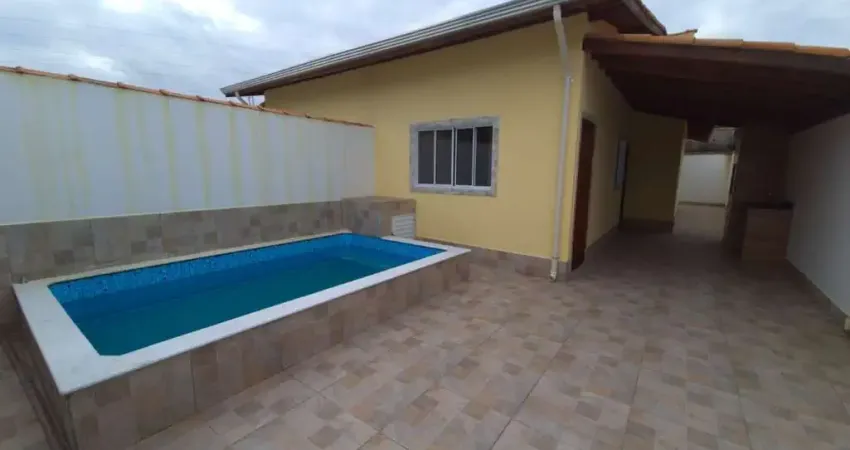 Casa para Venda em Itanhaém, Jamaica, 2 dormitórios, 1 suíte, 1 banheiro, 2 vagas