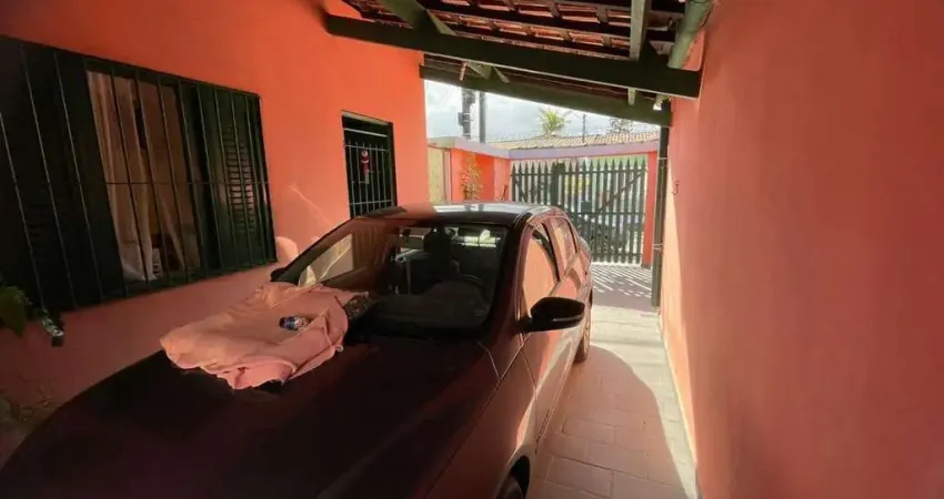 Casa para Venda em Itanhaém, Jardim Suarão, 2 dormitórios, 1 suíte, 2 banheiros, 2 vagas