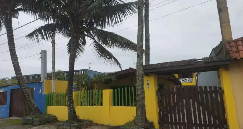 Casa para Venda em Itanhaém, Gaivota, 5 dormitórios, 2 suítes, 3 banheiros, 4 vagas