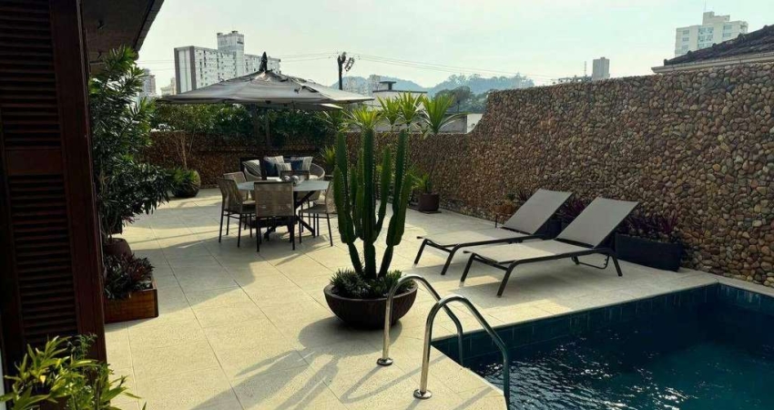 Casa com 3 dormitórios à venda, 430 m² por R$ 3.350.000,00 - Centro - Blumenau/SC