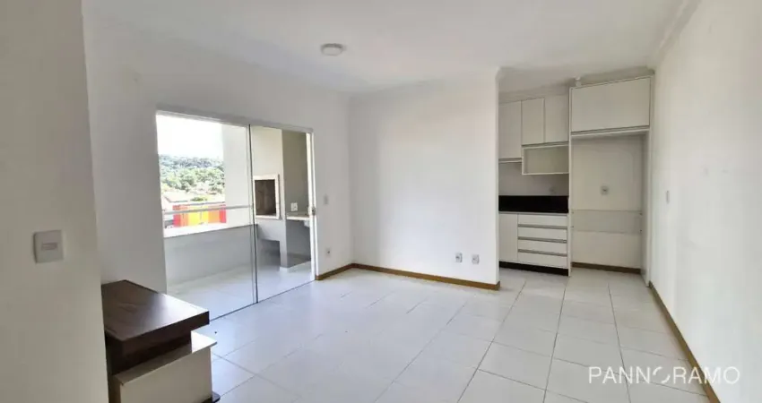 Apartamento com 2 dormitórios para alugar, 65 m² por R$ 2.947,32/mês - Velha - Blumenau/SC