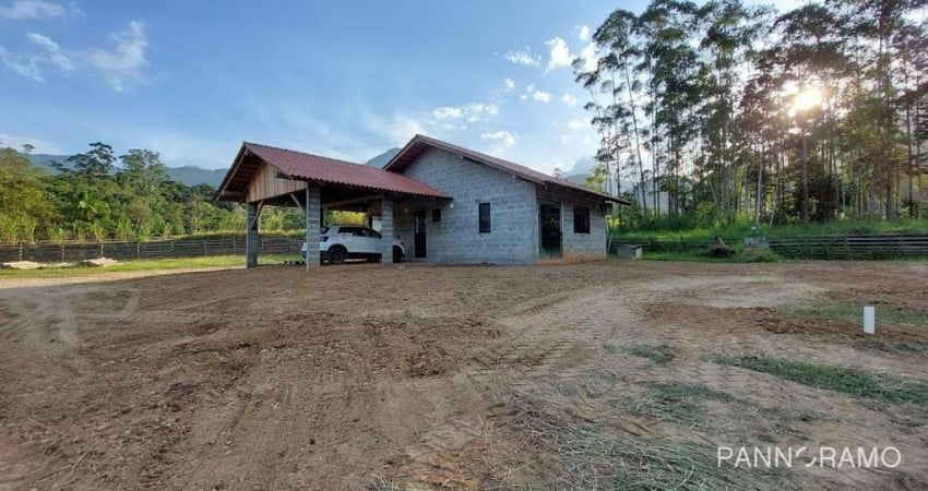 Sítio com 2 dormitórios à venda, 32000 m² por R$ 650.000,00 - Rio da Luz - Jaraguá do Sul/SC