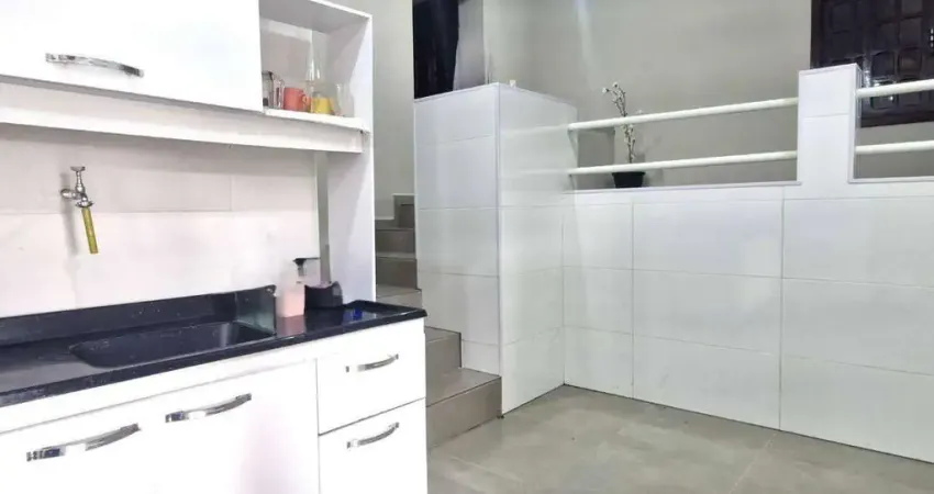 Apartamento com 2 dormitórios para alugar, 49 m² por R$ 1.700/mês - Itoupava Seca - Blumenau/SC