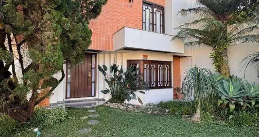 casa-a-venda-4-quartos-com-garagem-pr-curitiba-sao-braz-500m2