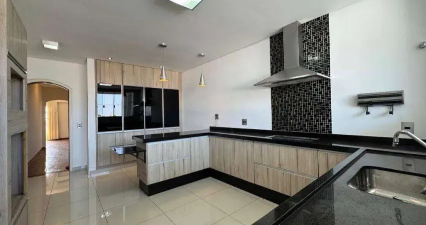 Apartamento com 3 dormitórios para alugar, 130 m² por r$ 3.000/mês - centro - marília/sp