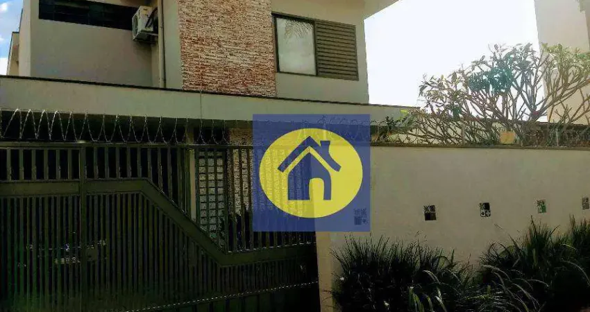 Casa com 3 dormitórios à venda, 266 m² por R$ 1.200.000,00 - Vila Maria Luiza - Jundiaí/SP