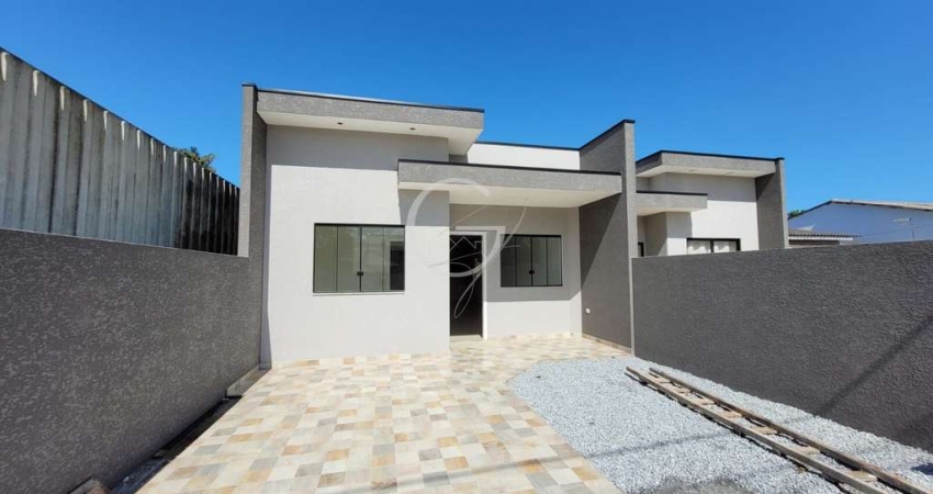 CASA COM 03 QUARTOS SENDO 01 SUÍTE NO BALNEÁRIO SANTA TEREZINHA A VENDA!