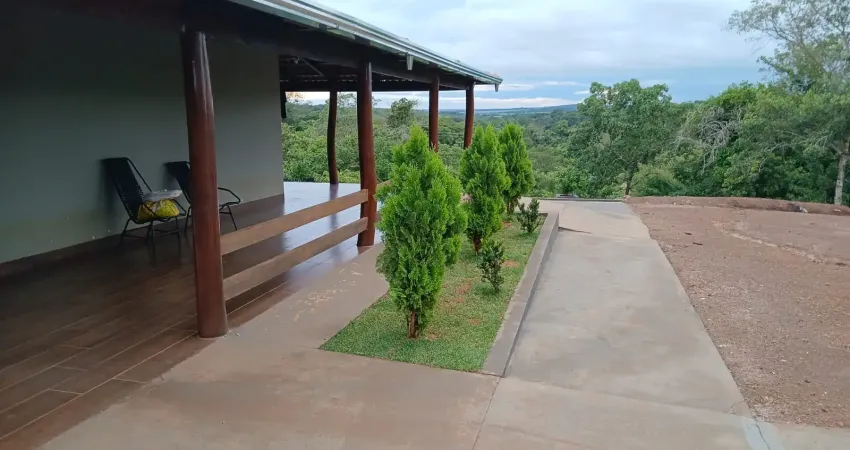 Linda e aconchegante chacara entre Anápolis e Abadiania, abrace a natureza e deixe ela te abraçar de volta.