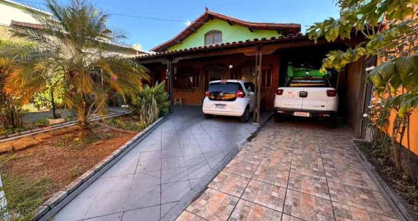 Casa para venda, 3 quartos com suite no Minaslândia, Belo Horizonte - CA3174