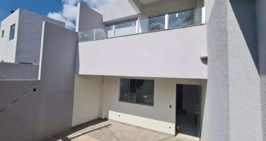 Casa Independente de 2 qtos em ótima localização no B. Céu Azul - CA3184