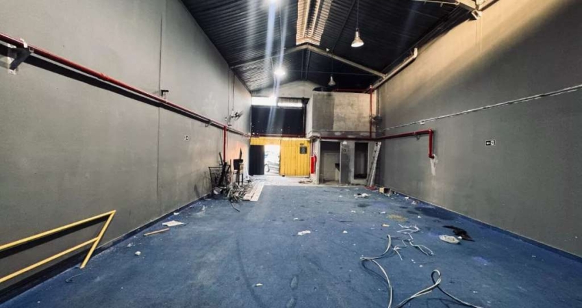 Galpão Comercial na Av. Guaraparí, Santa Amélia, ponto nobre - CO3475