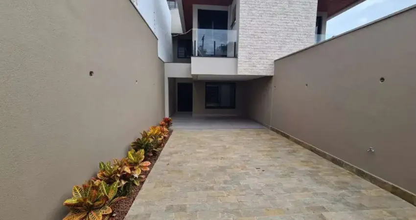 Linda Casa Independente de 4 qtos com 3 vagas no B. Jaraguá - CA3518
