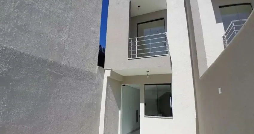 Casa Independente de 2 qtos em ótima localização no B. Santa Mônica. - CA3530