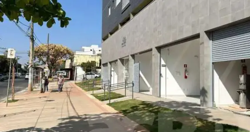 Loja comercial com fachada moderna no coração do rio branco! - co3683