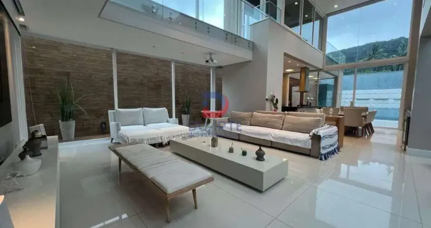 Casa alto padrao na praia do guaiuba – 4 suites, piscina e sauna!