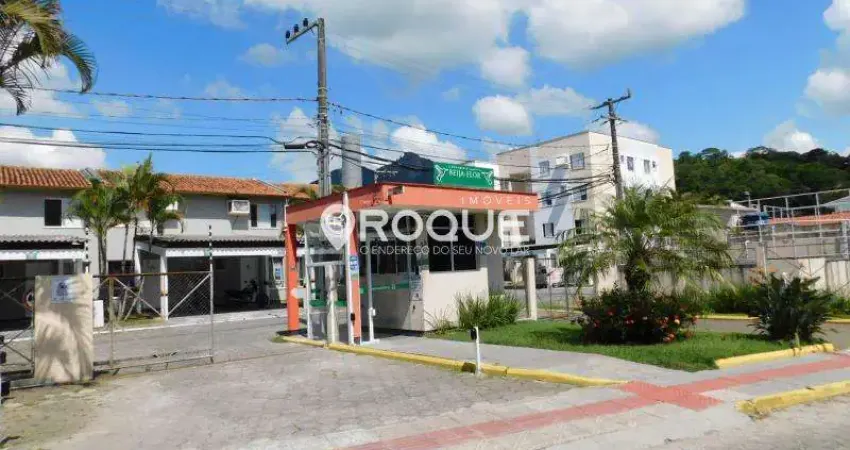 Apartamento com 2 quartos para alugar na Rua Mathias Schell, 22, Sertão do Maruim, São José