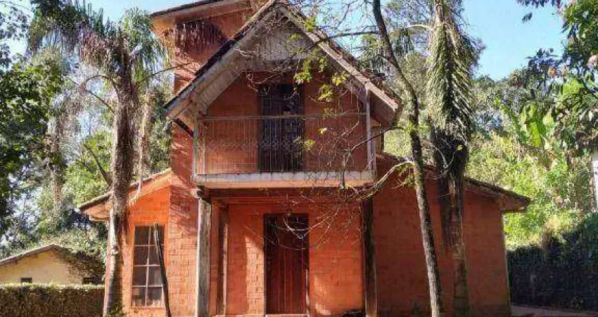Sobrado Serra Da Cantareira com 2 dormitórios à venda, 200 m² por R$ 957.000 - Mantiqueira - Mairiporã/SP