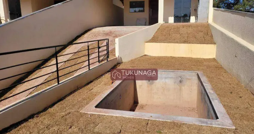 Casa com 3 dormitórios à venda, 120 m² por R$ 590.000,00 - Corumbá - Mairiporã/SP