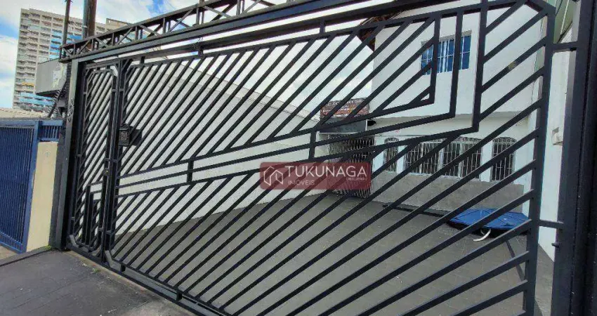 Sobrado com 3 dormitórios para alugar, 250 m² por R$ 3.496,11/mês - Jardim Santa Mena - Guarulhos/SP
