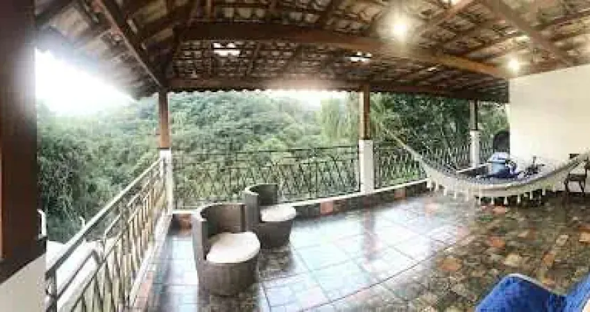 Casa com 3 dormitórios à venda, 288 m² por R$ 950.000,00 - Mairiporã - Mairiporã/SP