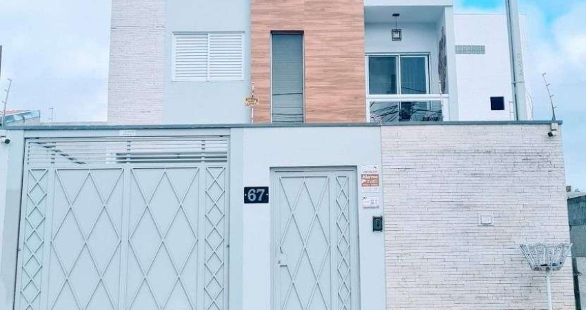 Sobrado Para Vender com 2 quartos no bairro Laranjeiras em Caieiras