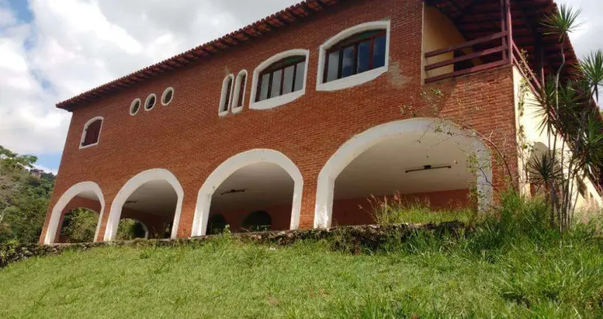 Sobrado com 3 dormitórios à venda, 529 m² por R$ 1.300.000,00 - Alpes de Caieiras - Caieiras/SP