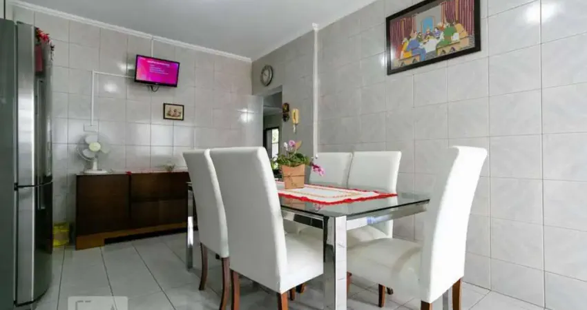 Casa Para Vender com 4 quartos 1 suítes no bairro Parque Maria Domitila em São Paulo