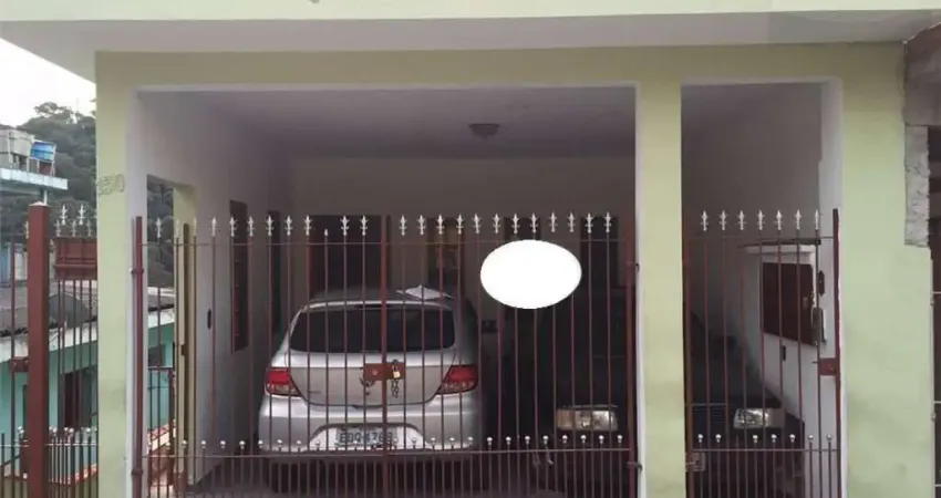 Sobrado Para Vender com 4 quartos 1 suítes no bairro Serpa em Caieiras