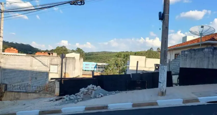 Lote / Terreno de Bairro Para Vender no bairro Região Central em Caieiras