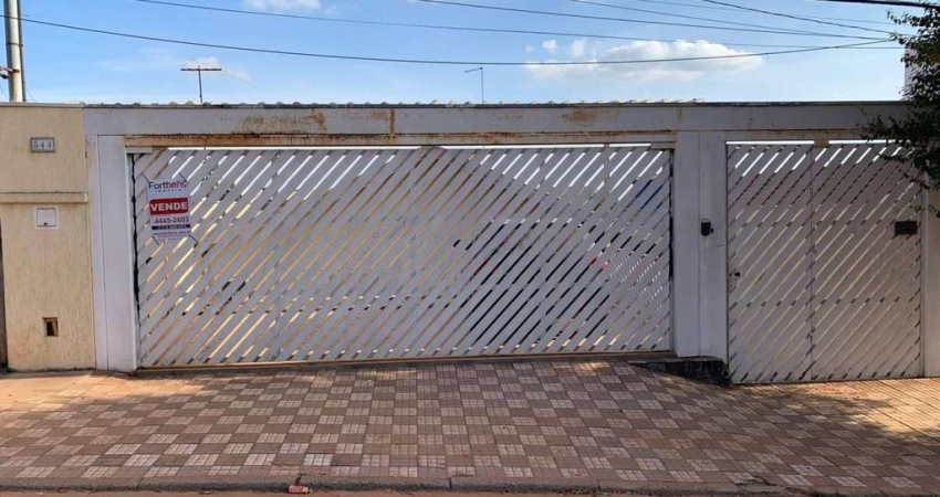 Casa Para Vender com 2 quartos 2 suítes no bairro Região Central em Caieiras