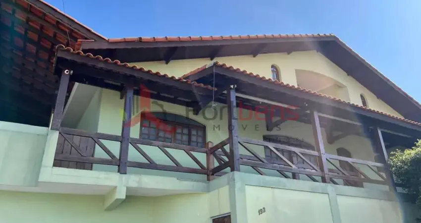 Sobrado Para Vender com 4 quartos 2 suítes no bairro Parque Santa Delfa em Franco Da Rocha
