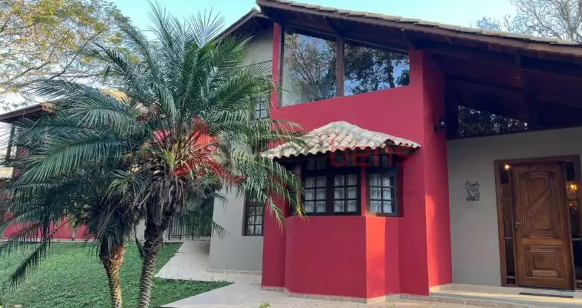 Sobrado Para Vender com 7 quartos 5 suítes no bairro Jardim dos Lagos em Franco Da Rocha