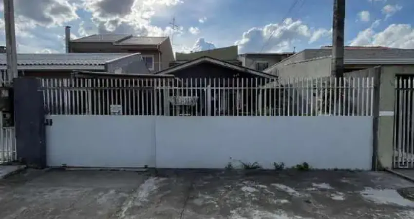 Casa - Padrão, para Venda em Curitiba/PR