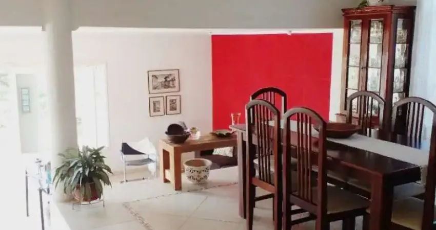Sobrado residencial para Venda no Jardim Ibiratiba, próximo à Serra da Cantareira, 4 dorms (3 suítes) e 3 vagas