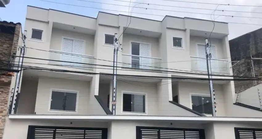 Sobrado Novo para Venda no Parque Casa de Pedra, ótima localização, próximo ao Ourinhos Supermercados 3 dormitórios (1 suíte) e 2 vagas