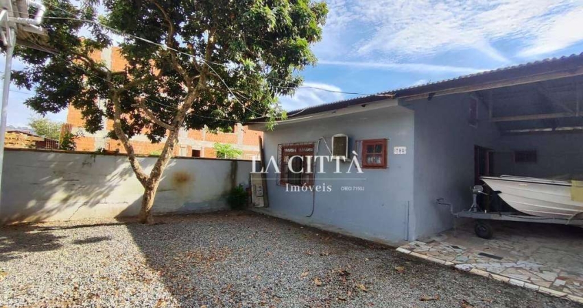 Casa com 3 dormitórios à venda, 100 m² por R$ 760.000 - Gravatá - Navegantes/SC