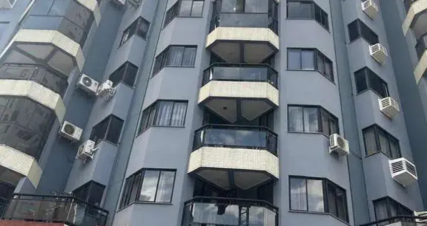 Apartamento 2 dormitorios, sendo 1 suites com 1 vaga de garagem- centro de balneário camboriu