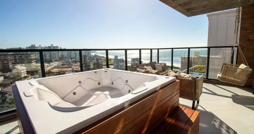 Charmoso apartamento com 02 suítes jacuzzi vista mar na praia brava