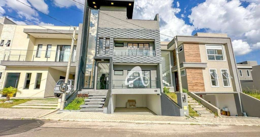 Sobrado triplex novo alto padrão à venda, 3 quartos sendo 1 suíte, no CONDOMÍNIO FOGGIATTO em São José dos Pinhais/PR.
