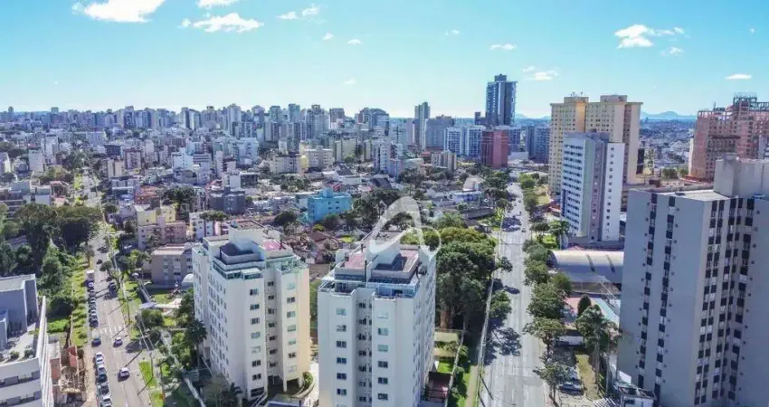 Apartamento semimobilado à venda, 3 quartos sendo 1 suíte, localizado em um dos melhores Bairros de Curitiba, Vila Izabel.
