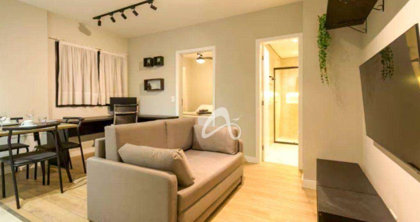 Apartamento mobiliado à venda, 1 quarto e com garagem no Centro de Curitiba/PR.