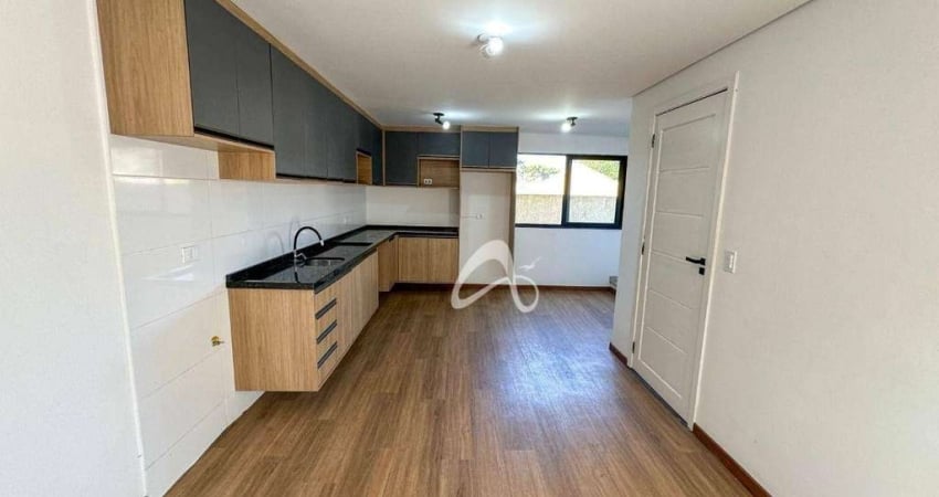 Sobrado semimobiliado à venda, 3 quartos (1 suíte), em uma excelente localização - Centro Cívico - Curitiba/PR.