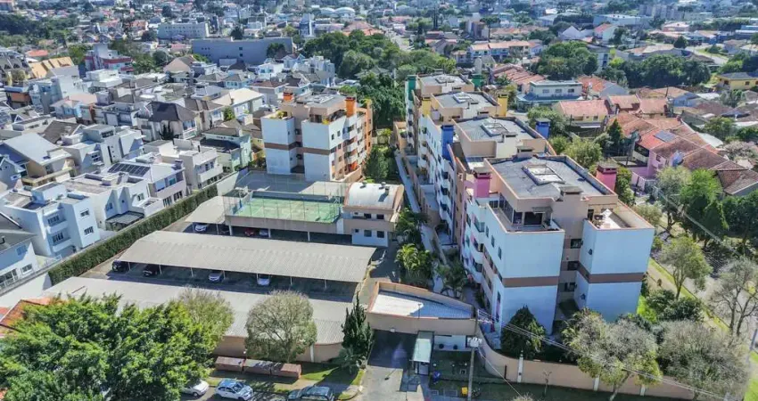 Apartamento com 2 quartos para alugar na Rua Capitão Tenente Maris de Barros, Portão, Curitiba
