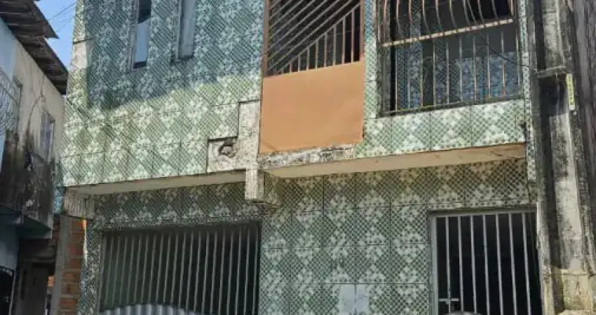Casa com 3 quartos à venda na Passagem Mucajás, 119, Condor, Belém