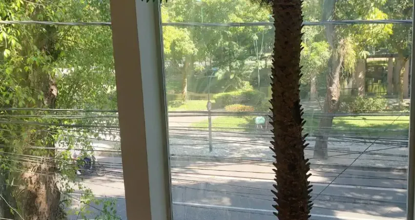 Ponto comercial com 5 salas para alugar na Rua dos Mundurucus, 1812, Batista Campos, Belém