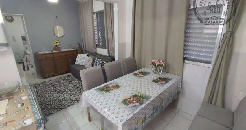 Apartamento no Canto do Forte, Praia Grande/SP.