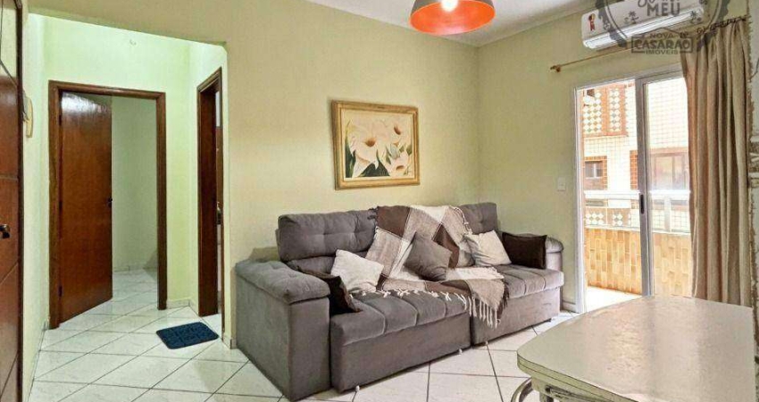 Apartamento no Canto do Forte, Praia Grande/SP.